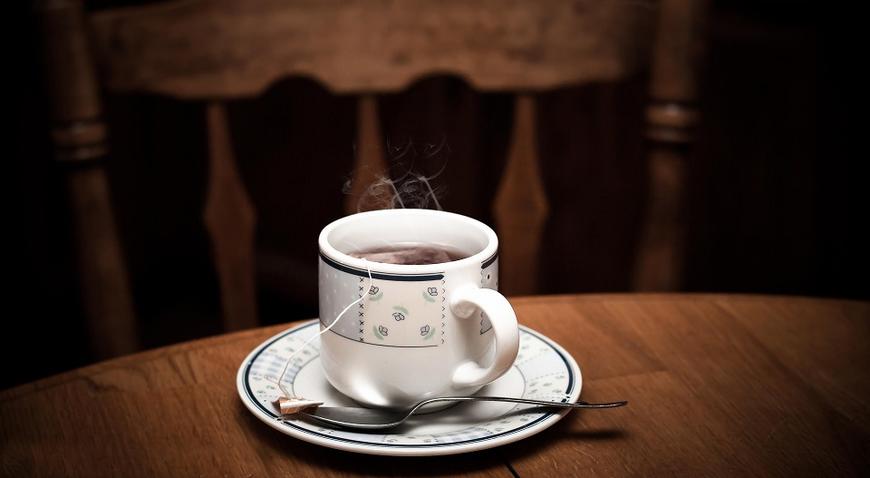Ahmad Tea: облако для чайной полки